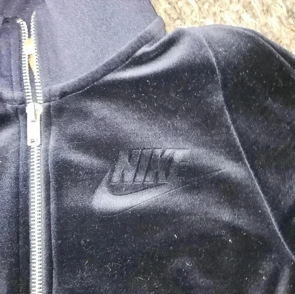 Nike velour adult small - Picture 2 of 4